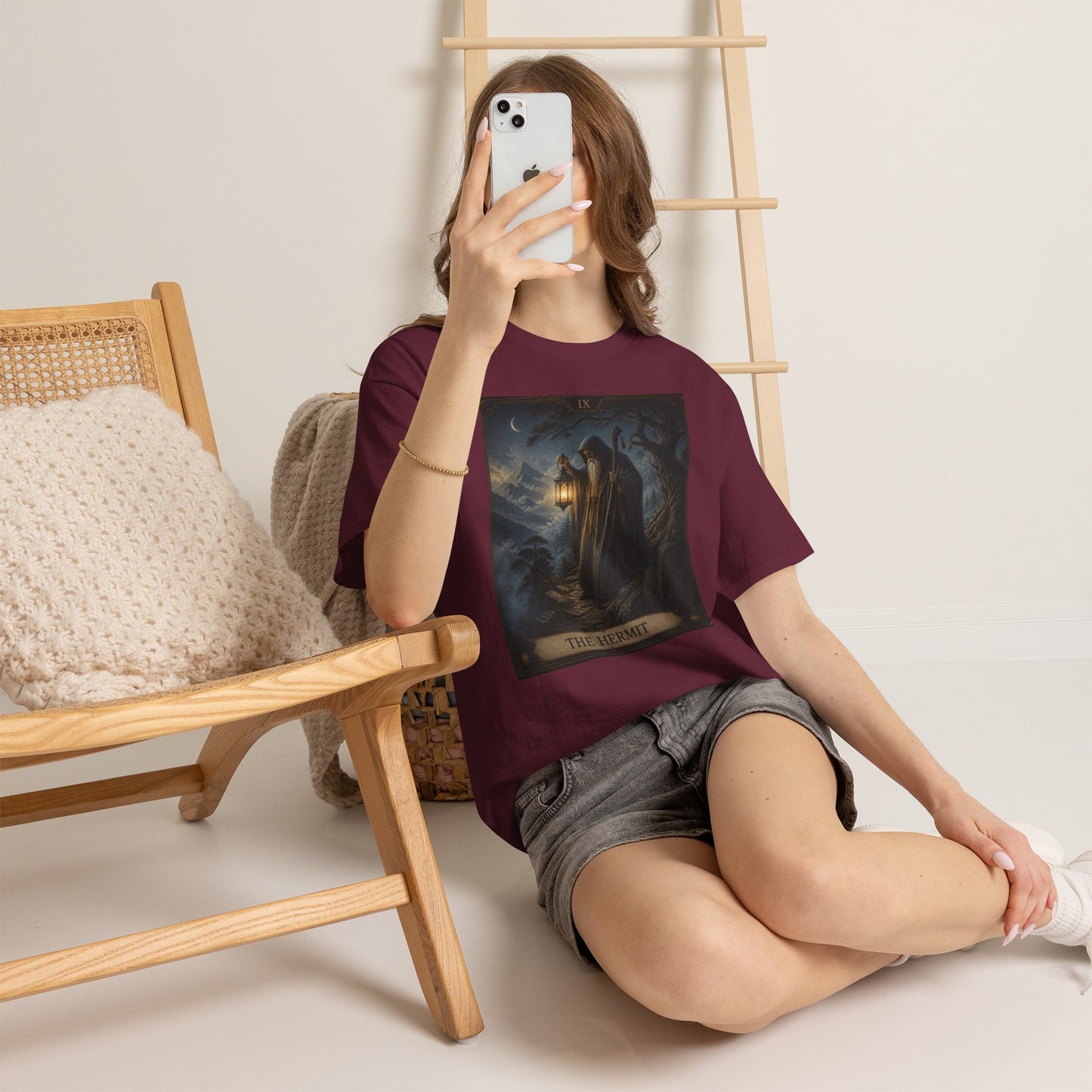 Tarot 'The Hermit' T-Shirt – Mystic Lantern Card Tee