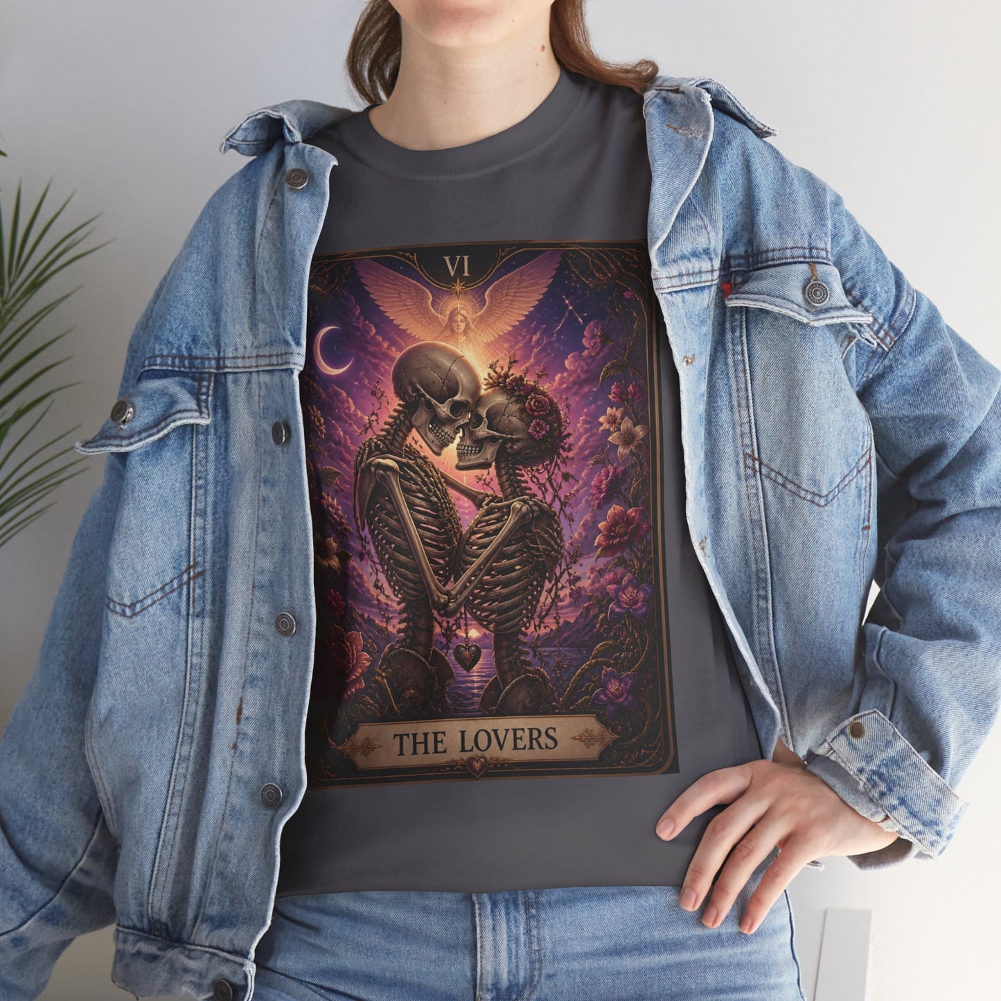 Tarot 'The Lovers' Skeleton Kiss Tee