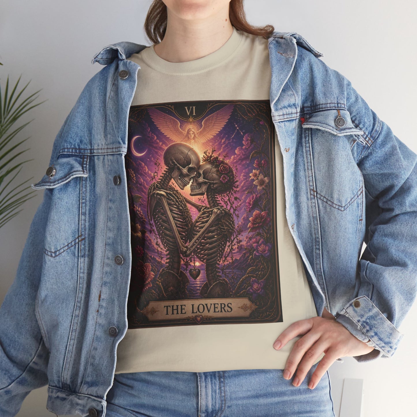Tarot 'The Lovers' Skeleton Kiss Tee
