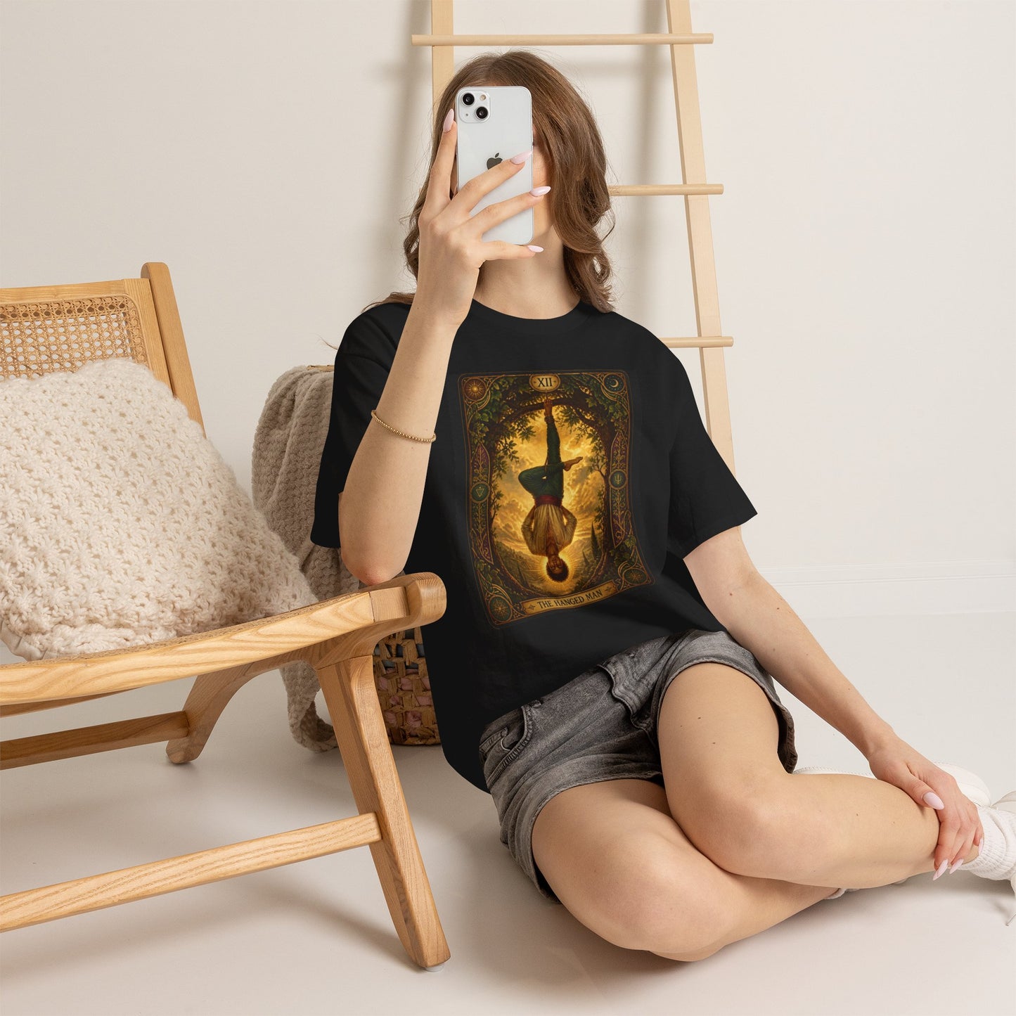 Tarot Hanged Man T-Shirt — Vintage Occult Tarot Card Graphic Tee