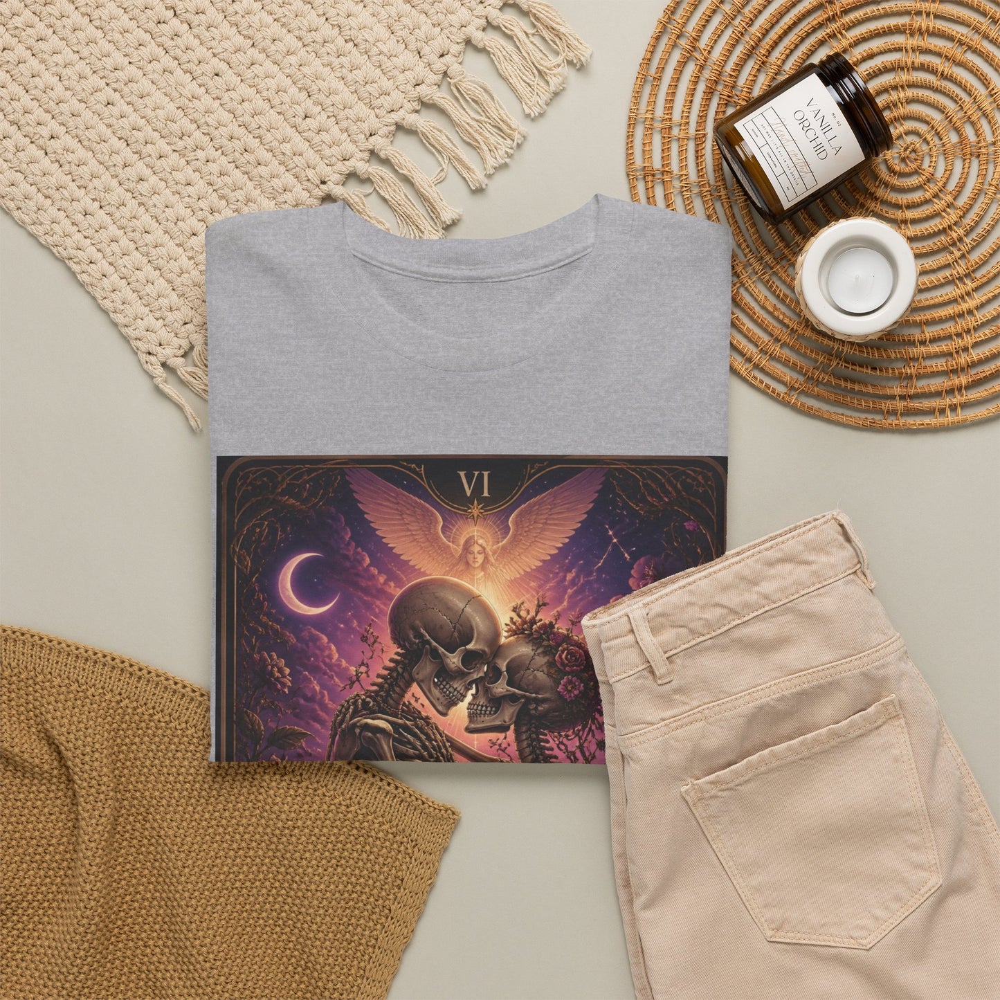 Tarot 'The Lovers' Skeleton Kiss Tee