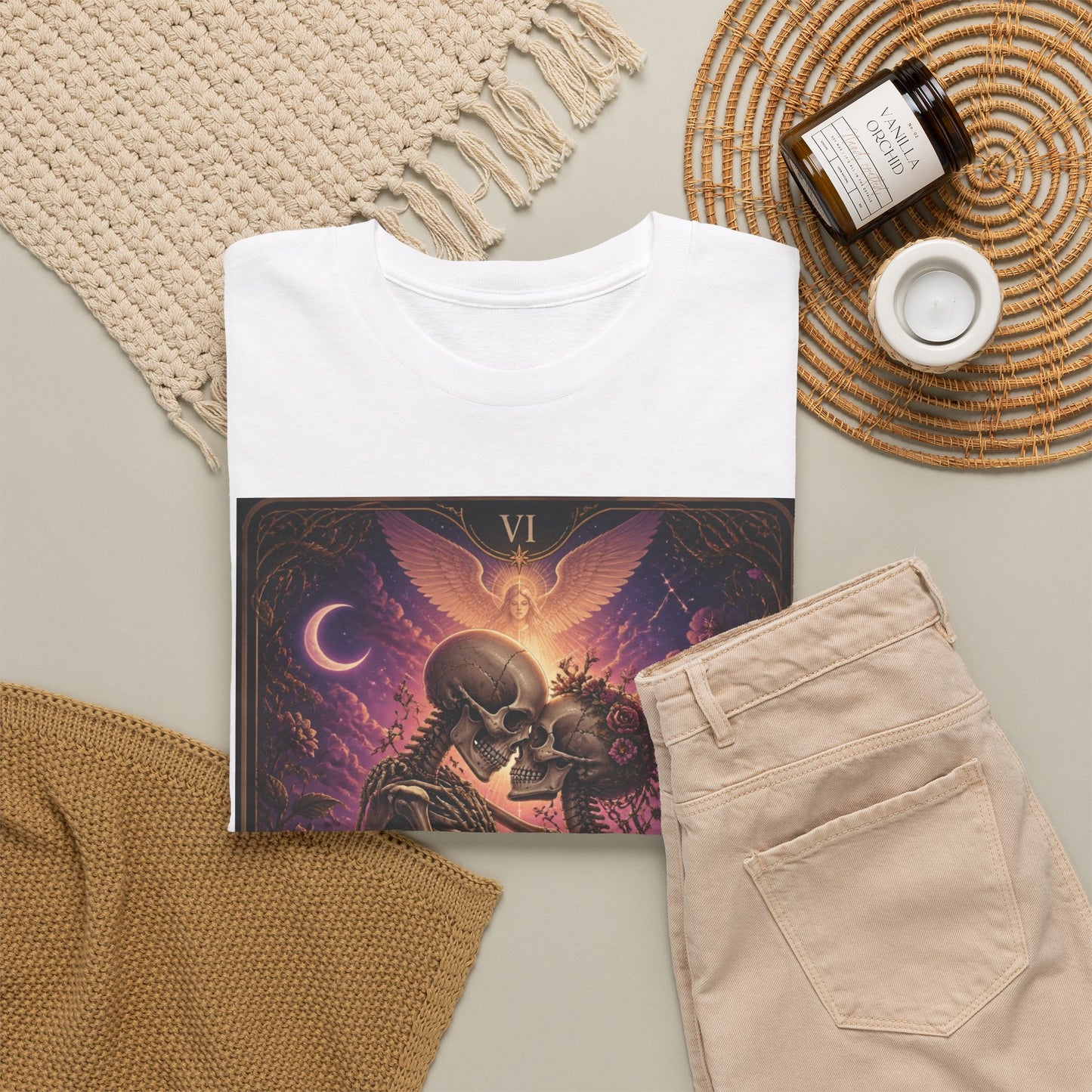 Tarot 'The Lovers' Skeleton Kiss Tee