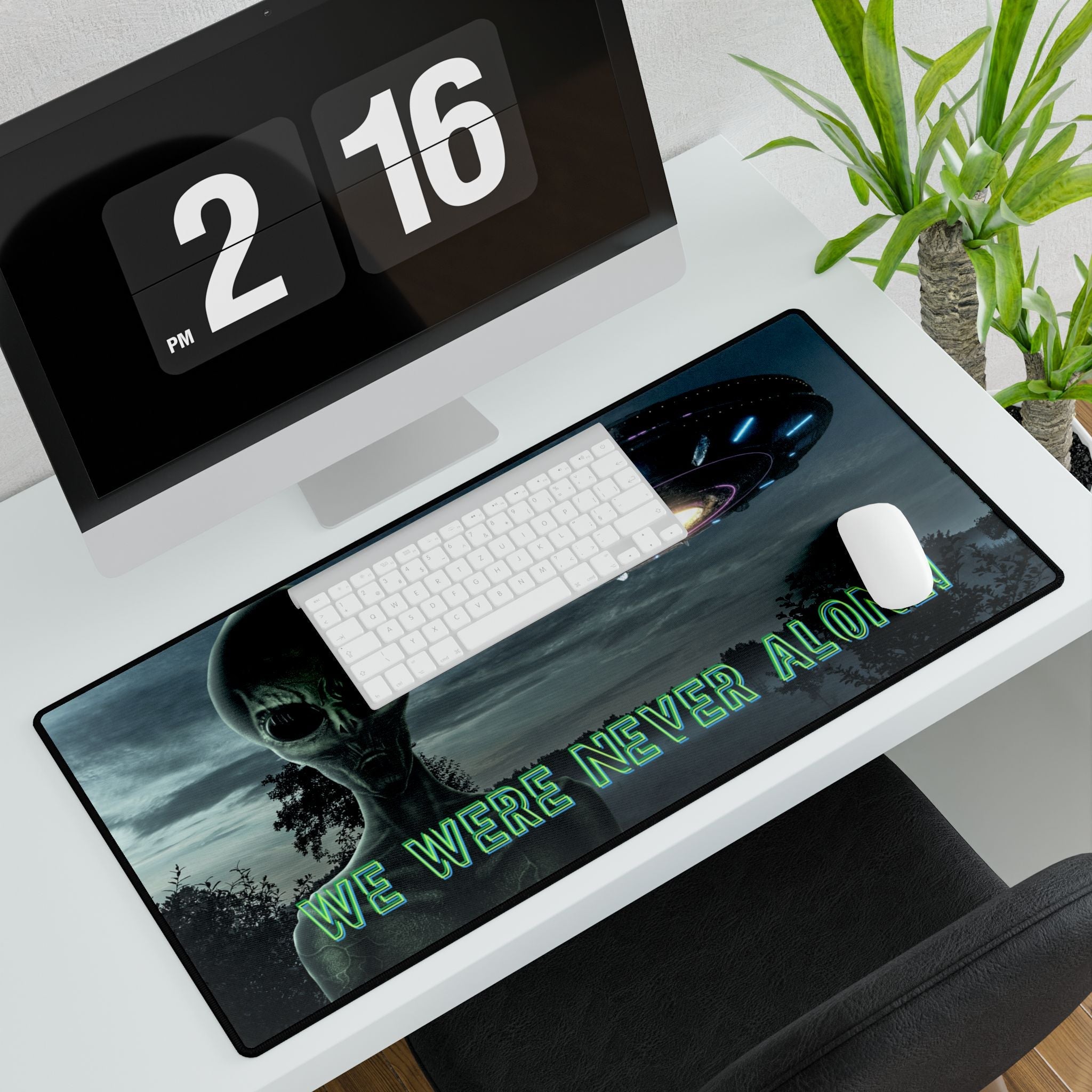 Alien UFO Desk Mat — Gaming/Office Mousepad - Erudition Designs